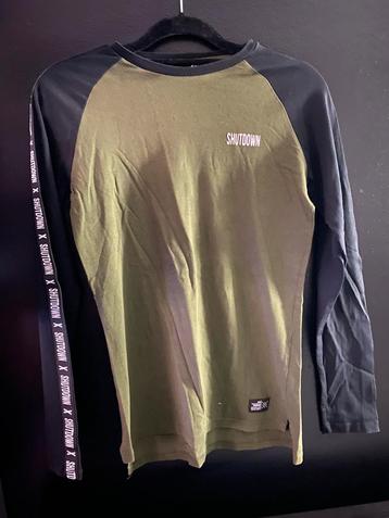 Long sleeve T shirt