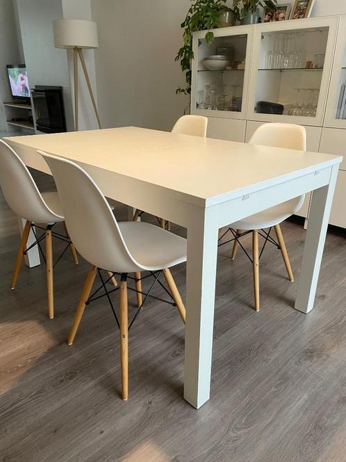 Eettafel Ikea + eames replica kuipstoelen, Huis en Inrichting, Tafels | Eettafels, Gebruikt, 50 tot 100 cm, 200 cm of meer, Vijf personen of meer