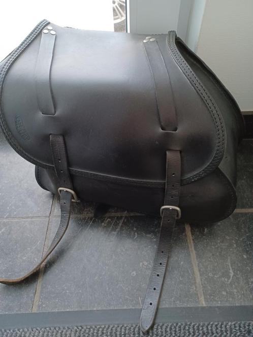 Prachtige vintage ogende leren tas van Ends Cuoio, Motoren, Accessoires | Koffers en Tassen, Zo goed als nieuw, Ophalen of Verzenden