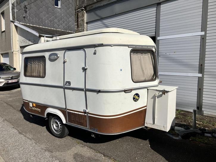 Caravane ERIBA, Caravanes & Camping, Caravanes, Particulier, jusqu'à 3, 500 - 750 kg, Eriba, Lit fixe, Enlèvement
