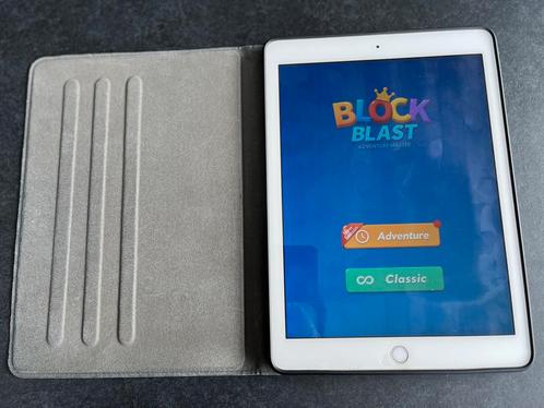 Apple iPad, Computers en Software, Apple iPads, Overige modellen, Wi-Fi, 10 inch, 32 GB, Zilver, Ophalen of Verzenden
