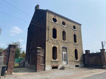 Maison à vendre à Jemeppe-Sur-Sambre beschikbaar voor biedingen
