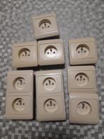 10 binnen-stopcontacten., Enlèvement ou Envoi, Comme neuf, Interrupteur