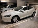 Volvo V40 2012 Momentum, 1600 cc, Wit, 5 deurs, Particulier