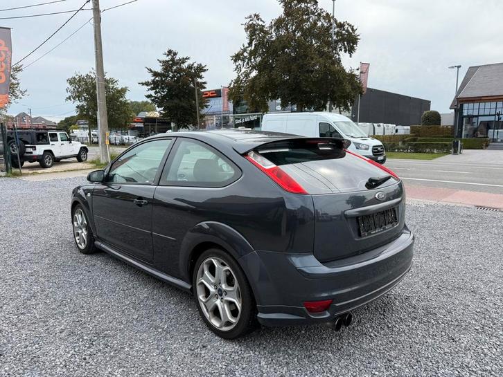 FORD FOCUS 1.8 TDCI ST LINE SPORT GEKEURD + VVK AIRCO ✅, Auto's, Ford, Bedrijf, Te koop, Focus, Airbags, Airconditioning, Boordcomputer