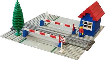 LEGO 12v trein 7834 Level Crossing Manual beschikbaar voor biedingen