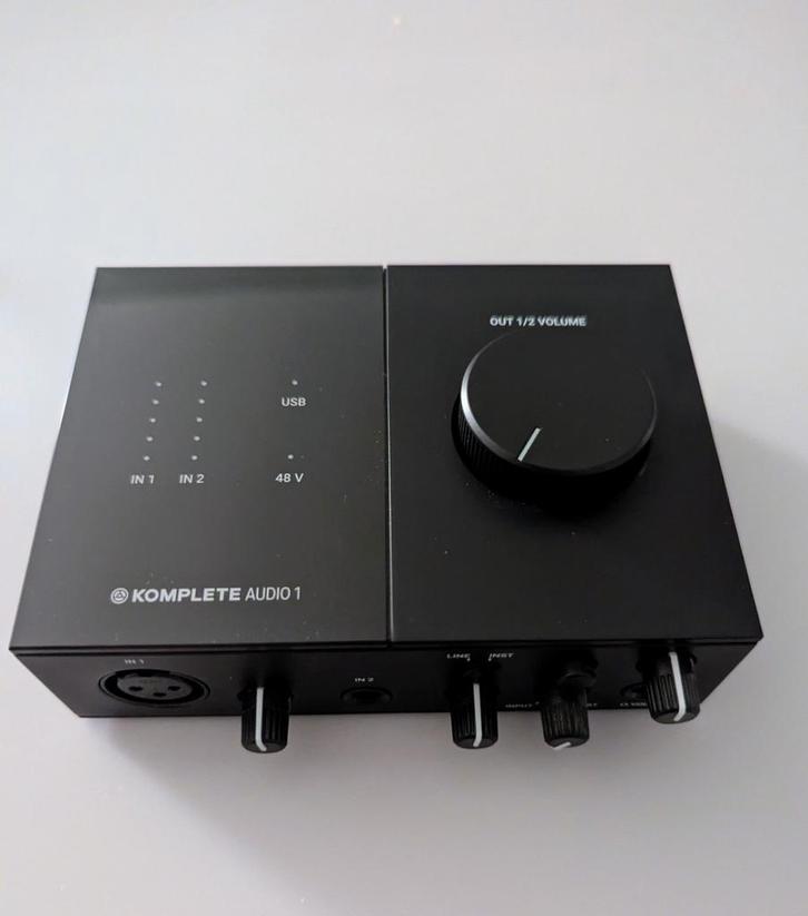 Native instruments Komplete Audio 1 geluidskaart, Musique & Instruments, Équipement Midi, Neuf, Enlèvement ou Envoi