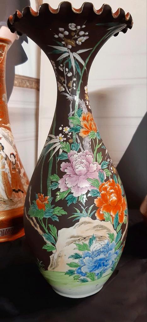 Japanse 'flare neck' kutani vaas., Antiek en Kunst, Antiek | Vazen, Ophalen