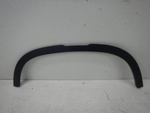 Land Rover Defender L663 Wielrandbekleding Links-voor L8B2-1, Auto-onderdelen, Carrosserie, Spatbord, Land Rover, Gebruikt, Ophalen of Verzenden