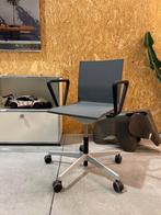 Vitra Van Severen .04 bureaustoel in mooie staat, 3x, Grijs, Ophalen of Verzenden, Bureaustoel, Zo goed als nieuw