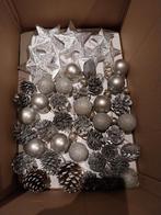 Zilveren kerst decoratie kerstballen, dennenappels, sterren, Ophalen of Verzenden