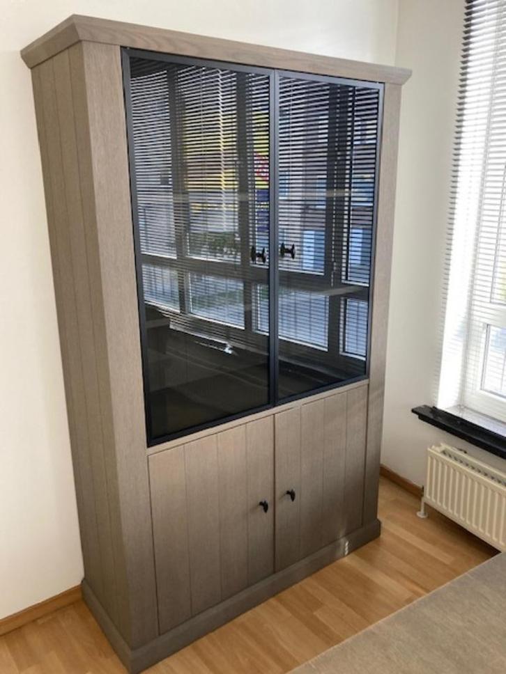 Eetkamer Mintjens tijdloos design, Huis en Inrichting, Complete eetkamers, Zo goed als nieuw, 4 tot 6 stoelen, Ophalen