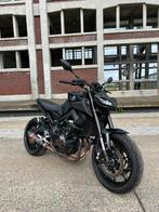 Yamaha MT-09 noir sur noir 2019 led Akrapovic, Motos, Motos | Yamaha, Particulier