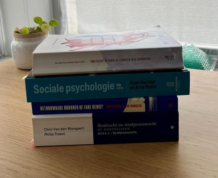 Boeken Criminologie 2de Bachelor, Boeken, Studieboeken en Cursussen, Hoger Onderwijs, Ophalen