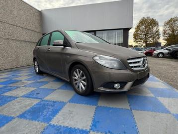 Mercedes B180 CDI année 2012 284000 km Euro 5 1er propriétai