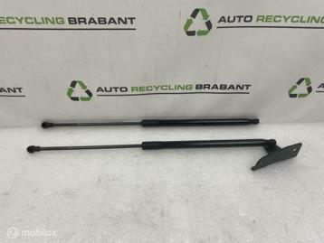 Gasveren Achterklep Peugeot 3008 ORIG 9811547680 9817639580 beschikbaar voor biedingen