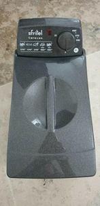 Friter Fritel caravan 2 liter, 1 tot 2 liter, Ophalen of Verzenden, Gebruikt, Uitneembare binnenpan