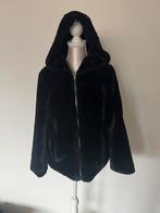 Faux fur jasje met kap maat M, Kleding | Dames, Jassen | Winter, Ophalen, Zo goed als nieuw, Maat 38/40 (M)