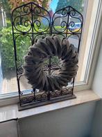 Metalen decoratie rekjes. Roestkleurig. 2  stuks., Ophalen, Zo goed als nieuw