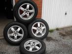 Winterset Seat Ateca - Skoda Karoq - 215/65 R16 98H, Auto-onderdelen, Ophalen, 16 inch, Banden en Velgen, Winterbanden