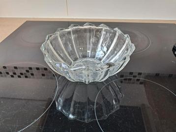 Saladier 17 cm beschikbaar voor biedingen