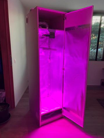 Kweekkast Grow kast met Led lamp en afzuiging beschikbaar voor biedingen