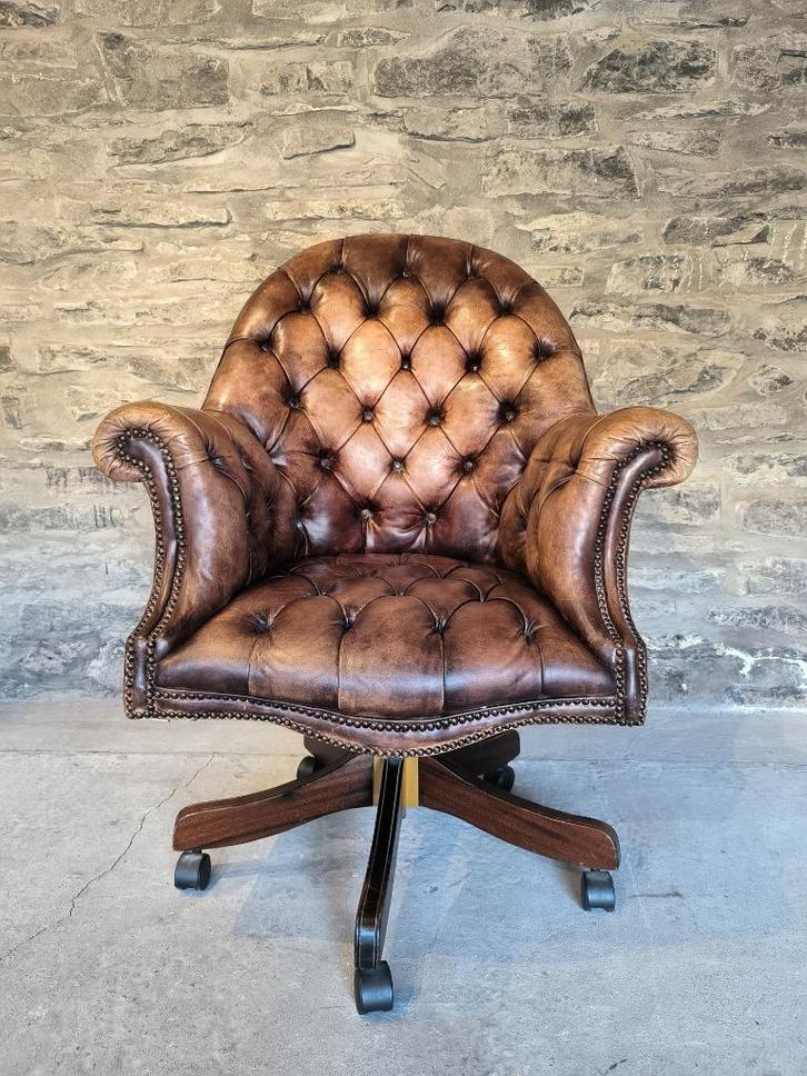 Chaise de bureau fauteuil Chesterfield, Huis en Inrichting, Bureaustoelen, Bureaustoel, Ophalen