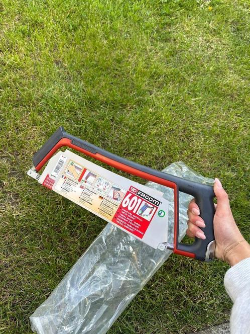 Facom Zaagbeugel 601PB – Nieuw in verpakking, Doe-het-zelf en Bouw, Gereedschap | Handgereedschap, Nieuw, Ophalen