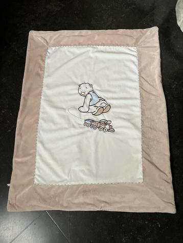 Prachtig fleece deken van Noukie’s beschikbaar voor biedingen