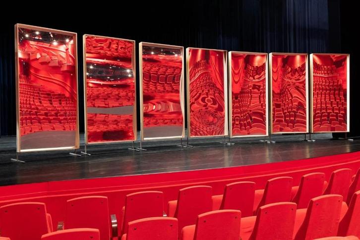 Verhuurlachspiegels XXL, Hobby en Vrije tijd, Feestartikelen | Verhuur, Nieuw, Ophalen of Verzenden