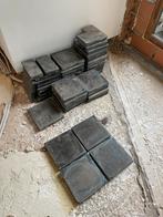 40 Basalt tegels, Minder dan 5 m², Zo goed als nieuw, Vloertegels, Ophalen