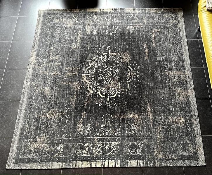 heel mooie tapijt in wol en katoen 230 x 230, Huis en Inrichting, Stoffering | Tapijten en Vloerkleden, Zo goed als nieuw, 200 cm of meer