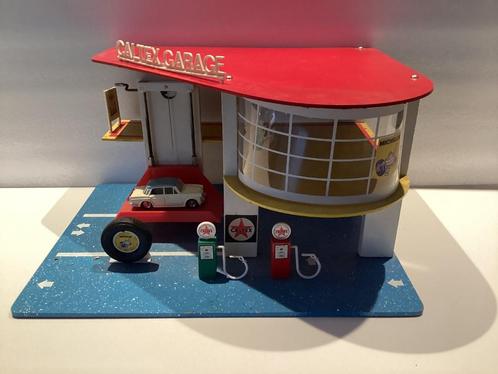Depreux garage 1/43. Caltex Michelin, Hobby en Vrije tijd, Modelauto's | 1:43, Gebruikt, Overige typen, Overige merken, Ophalen of Verzenden