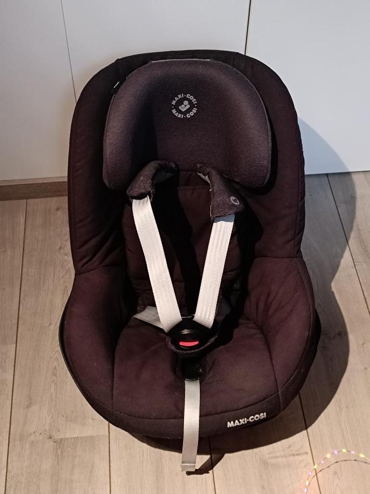 Maxi-Cosi pearl autostoel zwart, Kinderen en Baby's, Autostoeltjes, Zo goed als nieuw, Maxi-Cosi, 9 t/m 18 kg, Isofix, Zijbescherming