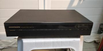 Marantz ST-40  Synthesized Stereo Tuner (1992-93)  
