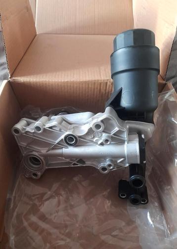  OLIEFILTERHUIS MERCEDES  A65111800610 beschikbaar voor biedingen