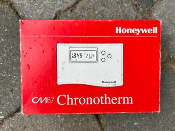 Honeywell thermostaat CM67 Chronotherm