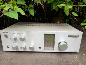 sony versterker  beschikbaar voor biedingen