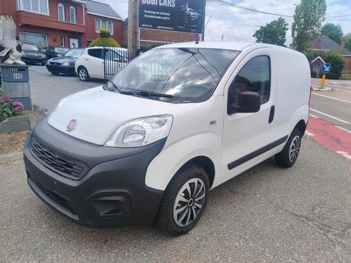 Fiat Fiorino 1.4 I Benzine+CNG
Bj. 2019, Auto's, Bestelwagens en Lichte vracht, Bedrijf, Te koop, Airconditioning, Boordcomputer