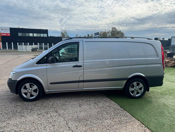 Mercedes vito 3.0 v6 2011 l2 automaat, Auto's, Bestelwagens en Lichte vracht, Particulier, ABS, Achteruitrijcamera, Airbags, Airconditioning