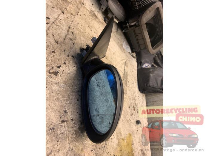 Buitenspiegel rechts van een BMW 1-Serie, Auto-onderdelen, Spiegels, BMW, Gebruikt, 3 maanden garantie, Ophalen of Verzenden