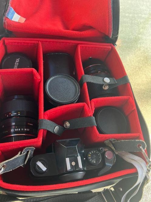 yashica-camera plus veel lenzen, Audio, Tv en Foto, Fotocamera's Analoog, Gebruikt, Spiegelreflex, Overige Merken, Ophalen of Verzenden