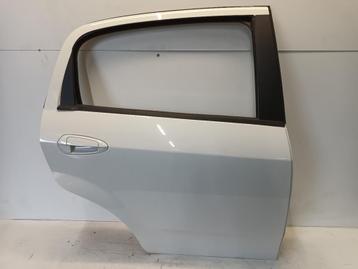 PORTIER RECHTS ACHTER Fiat Punto III (199) (01-2012/-) beschikbaar voor biedingen