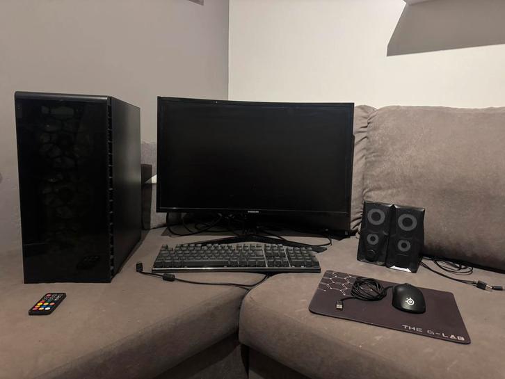 Pc gaming, Games en Spelcomputers, Games | Pc, Zo goed als nieuw, Ophalen of Verzenden