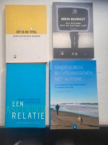 Boeken over autisme (5 euro per boek) beschikbaar voor biedingen