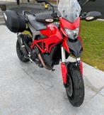 Hypermotard 821 / hyperstrada 821, Particulier, 2 cylindres, Plus de 35 kW, 821 cm³