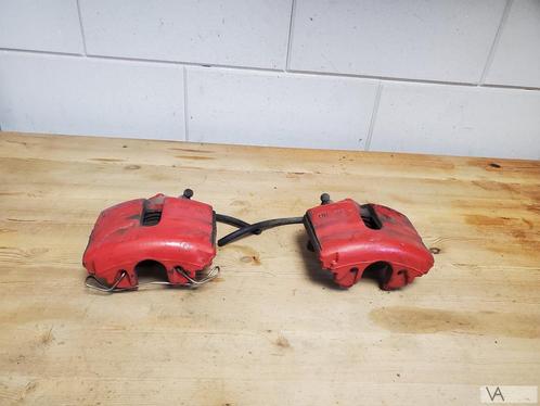 VW Golf 5 GTI 2003 - 2008 rood remklauw voorzijde setje €50, Auto-onderdelen, Remmen en Aandrijving, Volkswagen, Gebruikt, Ophalen of Verzenden