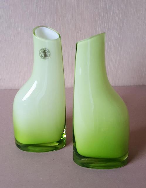 Set groene Också vazen - Scandinavisch design – 90s vintage, Verzamelen, Glas en Drinkglazen, Zo goed als nieuw, Overige typen