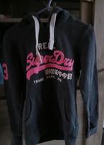 Hoodie Super Dry, Ophalen, Gedragen