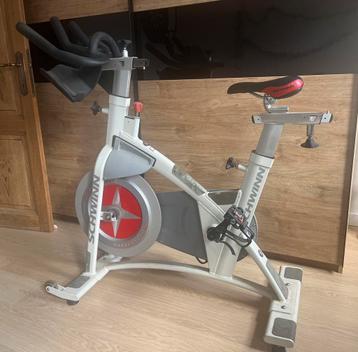 Prachtige Schwinn spinning fiets beschikbaar voor biedingen